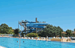 Beach holidays at Domaine des Naiades in Port Grimaud, Cote d'Azur.  CHCA02I
